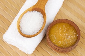 Homemade skin exfoliant (skin scrub) of sea salt and honey